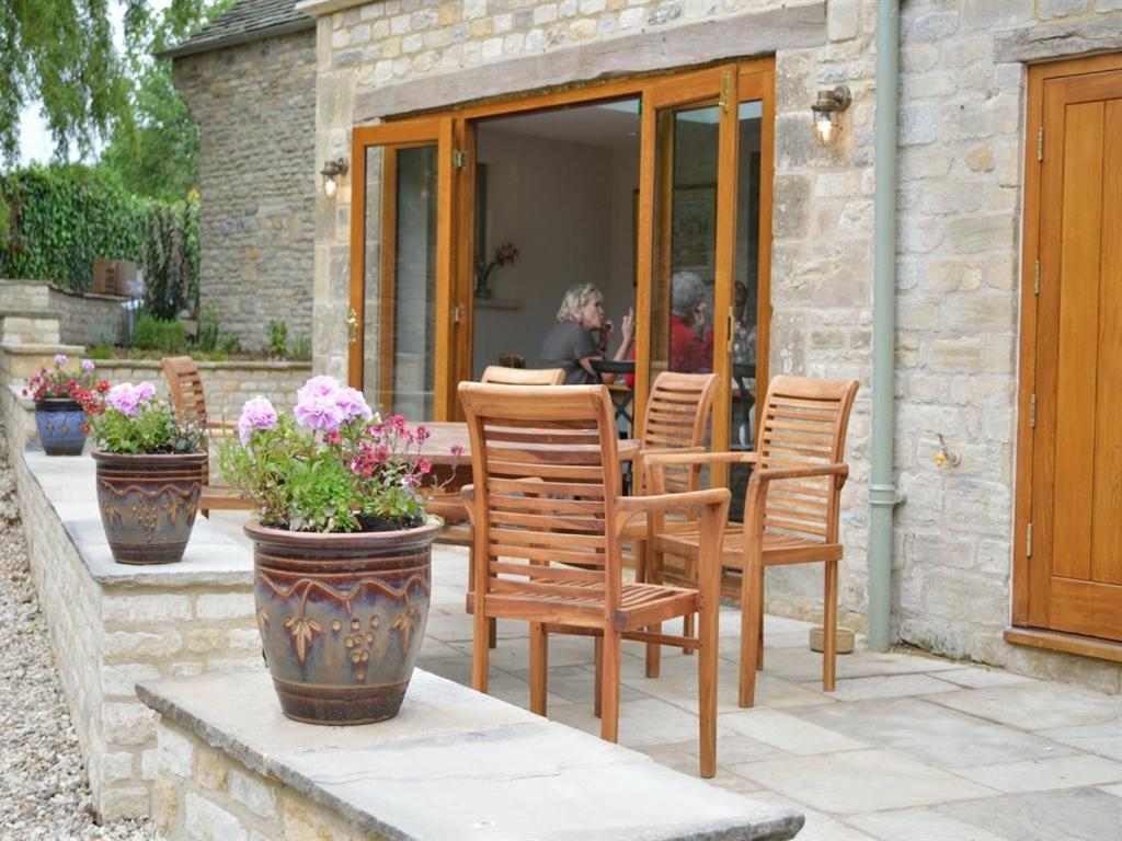 The Plough B&B Bourton-on-the-Water ภายนอก รูปภาพ