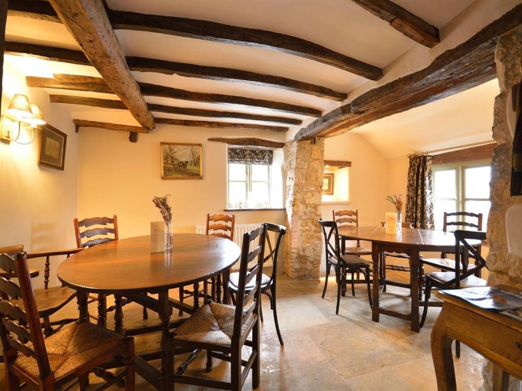 The Plough B&B Bourton-on-the-Water ภายนอก รูปภาพ